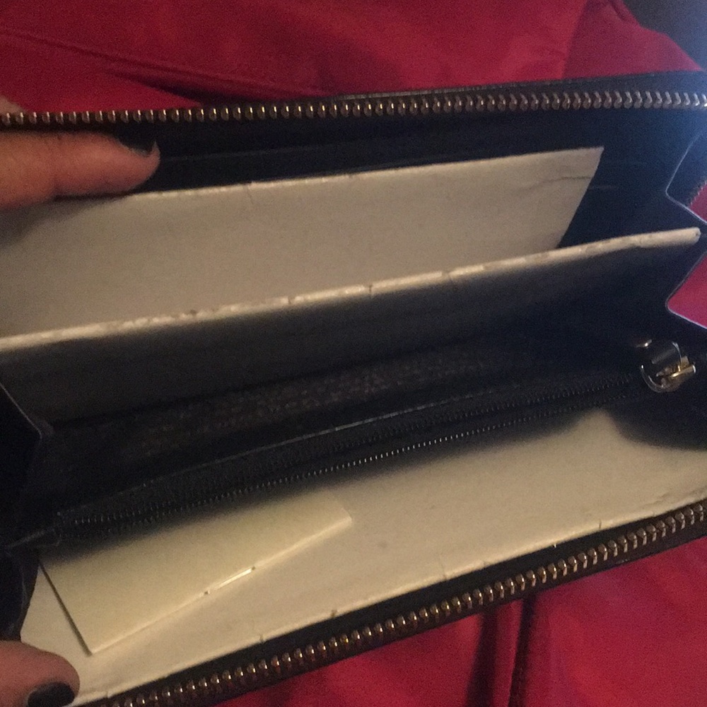 Kate Spade cheetah wallet - Picture 2 of 4